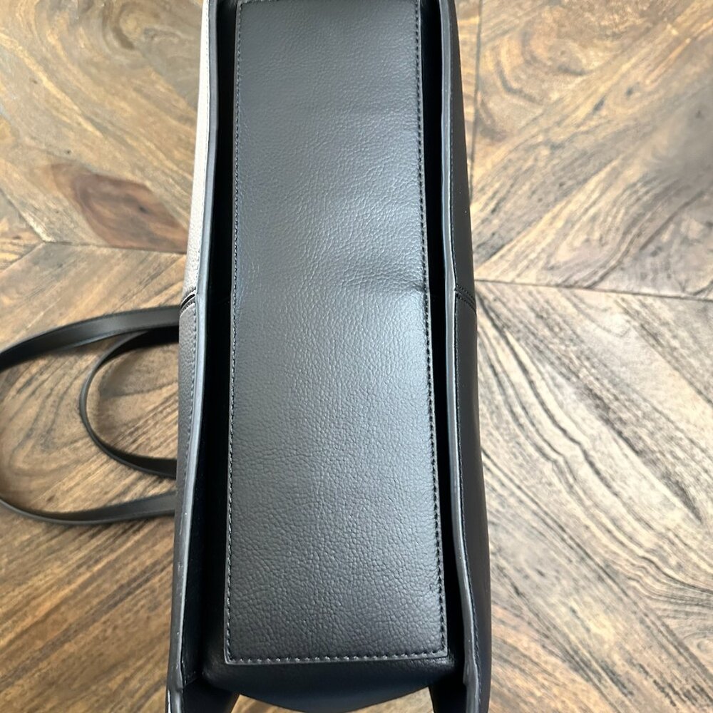 Freja NYC Paloma Tote - Picture 3 of 9